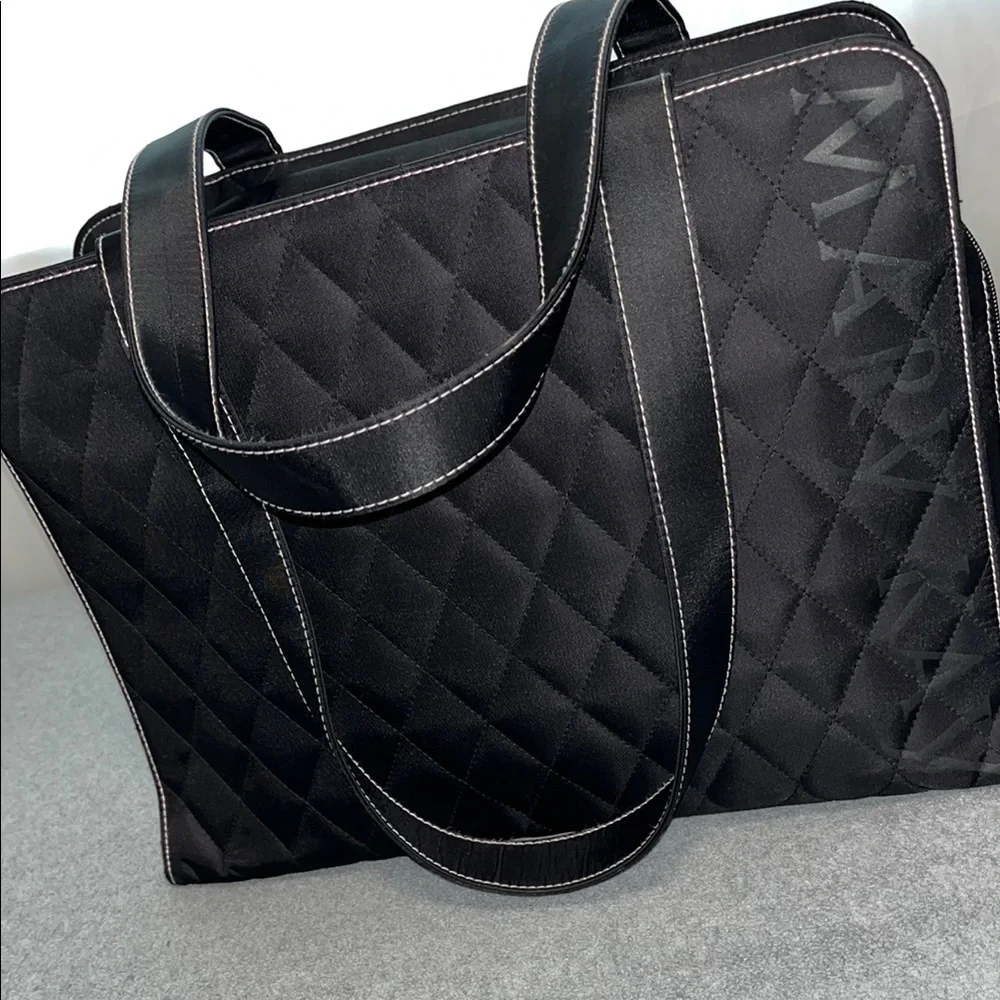 Mary Kay Quilted Tote Bag Zipper Consultant Shoulder Black